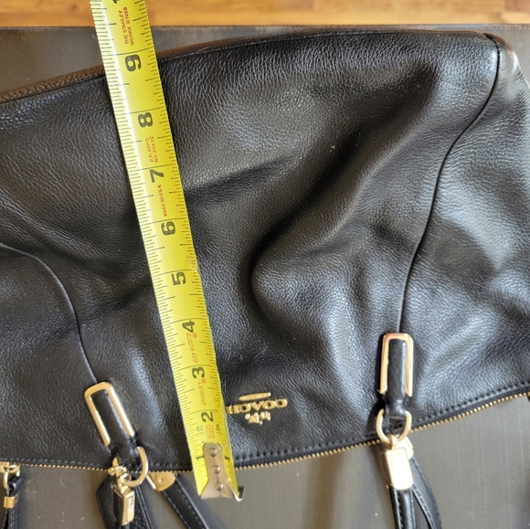 Beautiful COACH bag EUC - Picture 11 of 15